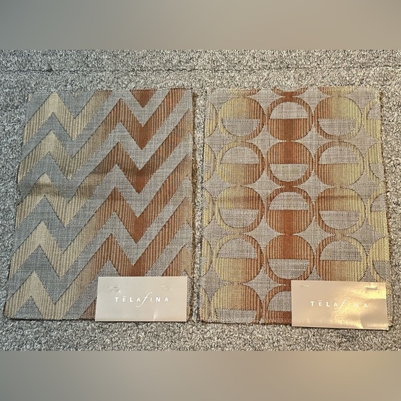 Lot of 2 Telafina Fabric Sample Remnants 8.25” x 11.25” Zig Zag Circle Crafts - Picture 1 of 16
